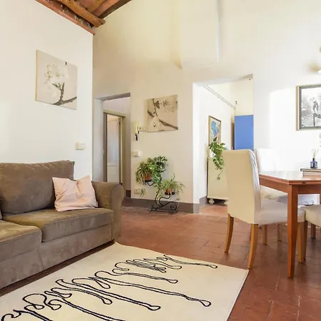 Apartment 1 Bedroom Awesome In Lucca